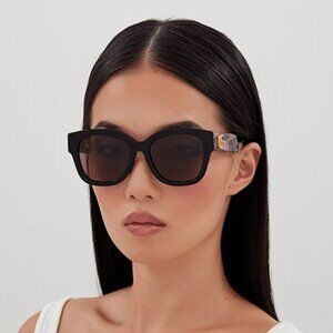 BRAND NEW Gucci GG1550SK 004 Black Red Women Square Sunglasses GG 1550SK